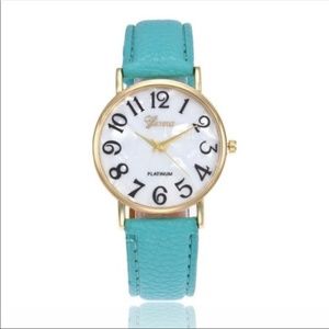 Retro Style Turquoise Mother Of Pearl Face Watch